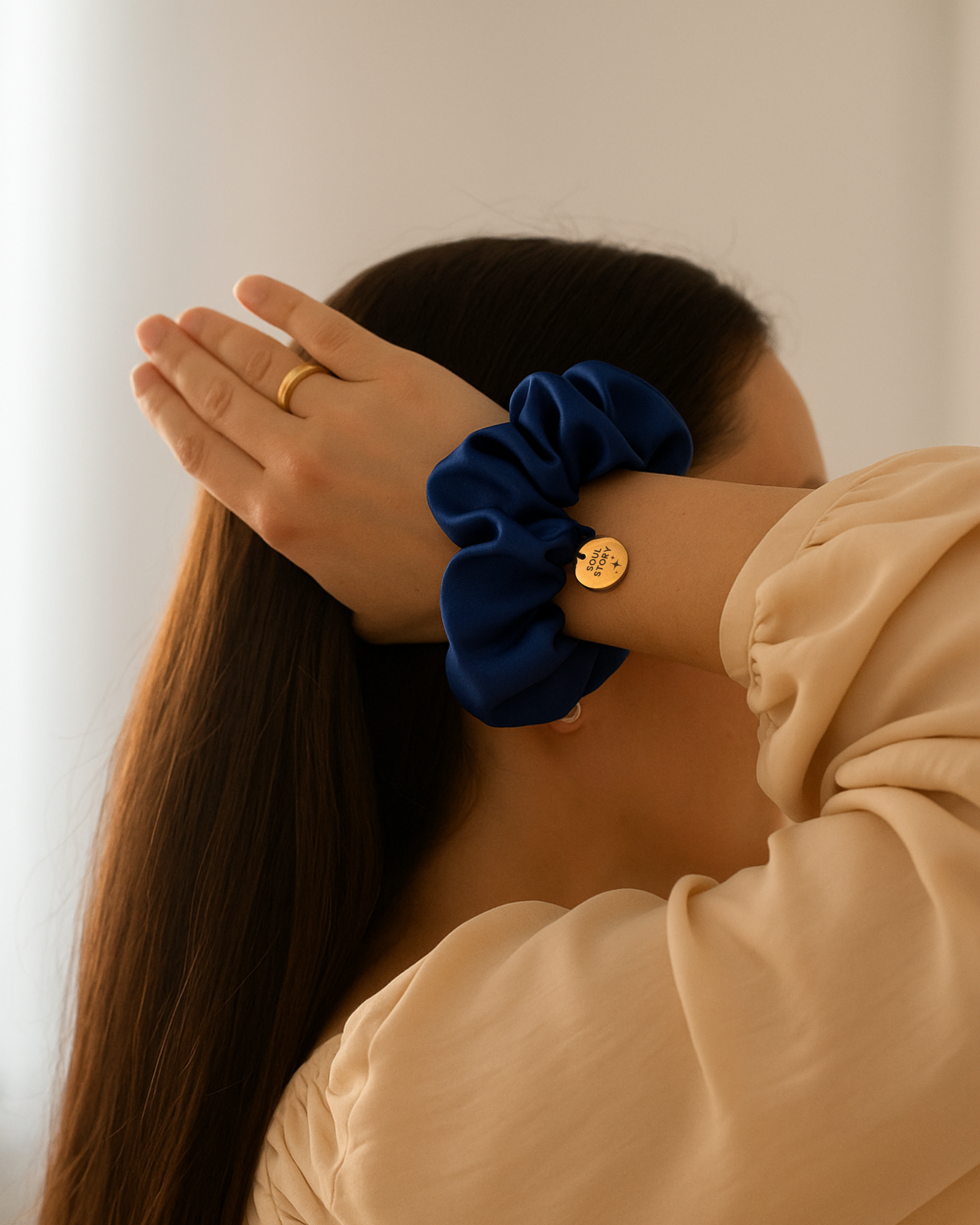 Jedwabna gumka do włosów NAVY